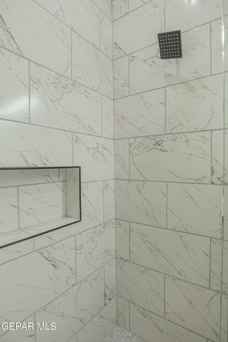 5660 RIO BONITO Circle, El Paso, TX 79932