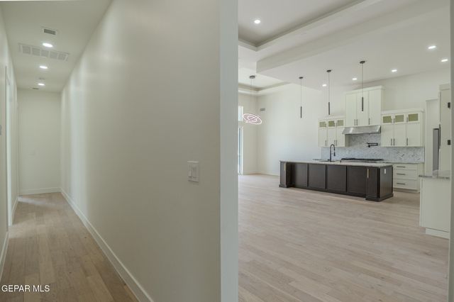 5660 RIO BONITO Circle, El Paso, TX 79932