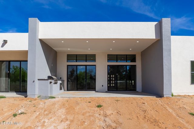 5660 RIO BONITO Circle, El Paso, TX 79932