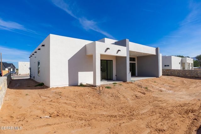 5660 RIO BONITO Circle, El Paso, TX 79932