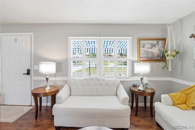 7 S J Kellner Boulevard, Beverly Hills, FL 34465