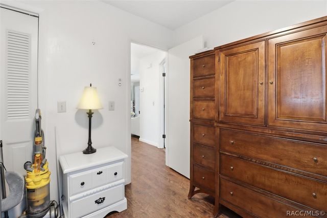 7 S J Kellner Boulevard, Beverly Hills, FL 34465