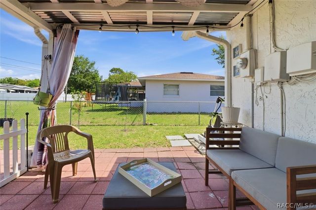 7 S J Kellner Boulevard, Beverly Hills, FL 34465