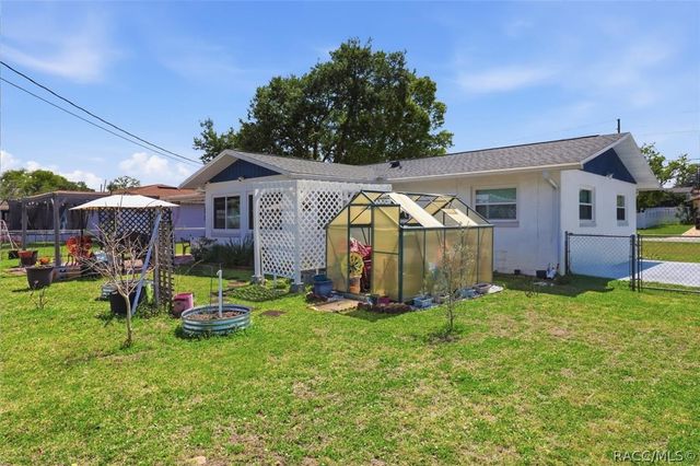 7 S J Kellner Boulevard, Beverly Hills, FL 34465