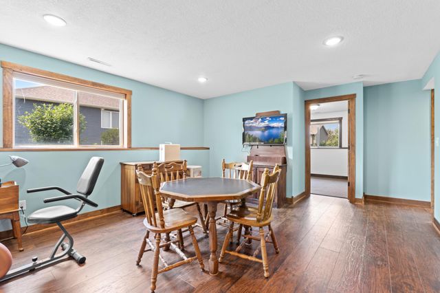4300 Genevieve Place NW, Rochester, MN 55901