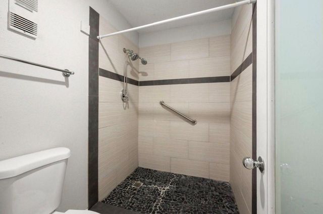 7736 Challie, Houston, TX 77088