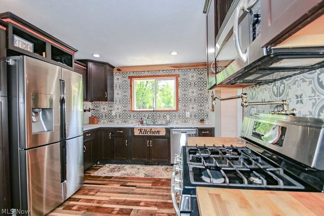 3765 Woodside Drive Extension, Geneva, OH 44041