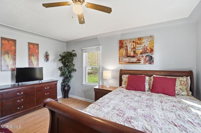 9113 Geiser Road, Holland, OH 43528