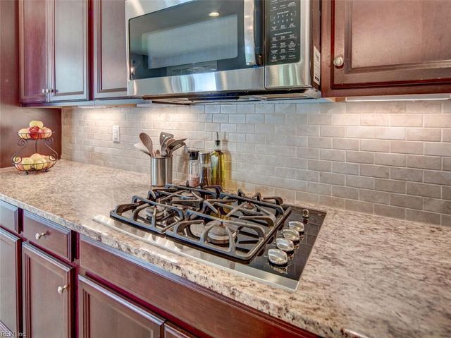 1111 Annie Olah CRES, Chesapeake, VA 23322