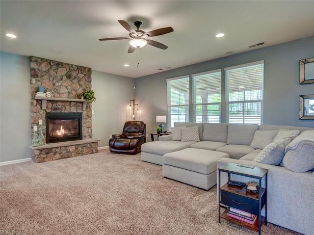 1111 Annie Olah CRES, Chesapeake, VA 23322