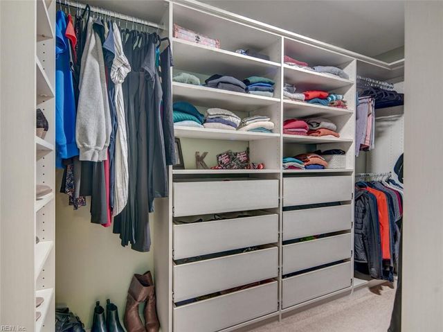 1111 Annie Olah CRES, Chesapeake, VA 23322