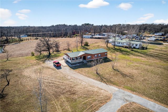 17374 Heavy Chevy Road, Siloam Springs, AR 72761