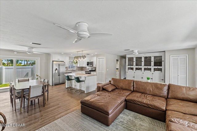 133 Parkwood Lane, Edgewater, FL 32132