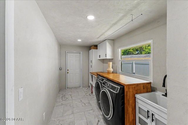 133 Parkwood Lane, Edgewater, FL 32132