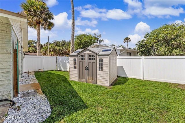 133 Parkwood Lane, Edgewater, FL 32132