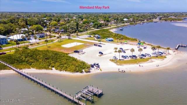 133 Parkwood Lane, Edgewater, FL 32132