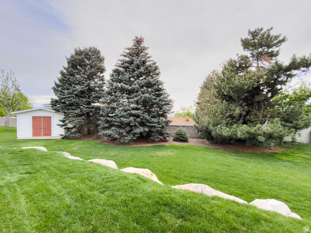 108 S BRIGGS DR, Bountiful, UT 84010