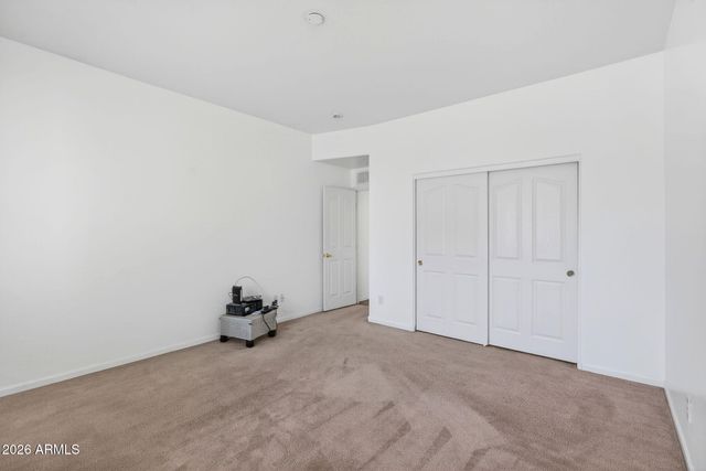 7520 W SOUTHGATE Avenue, Phoenix, AZ 85043