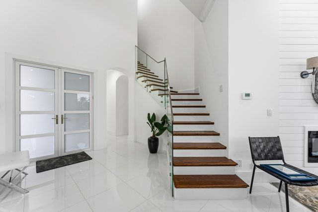 110 Andalusia Way, Palm Beach Gardens, FL 33418