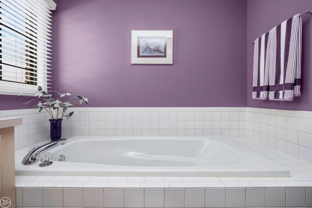 2800 Marissa Way, Shelby Twp, MI 48316