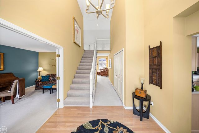 2800 Marissa Way, Shelby Twp, MI 48316