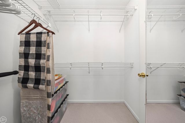 2800 Marissa Way, Shelby Twp, MI 48316