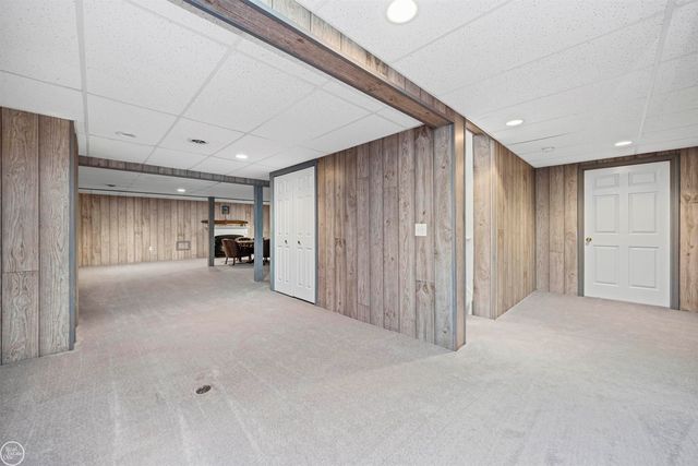 2800 Marissa Way, Shelby Twp, MI 48316