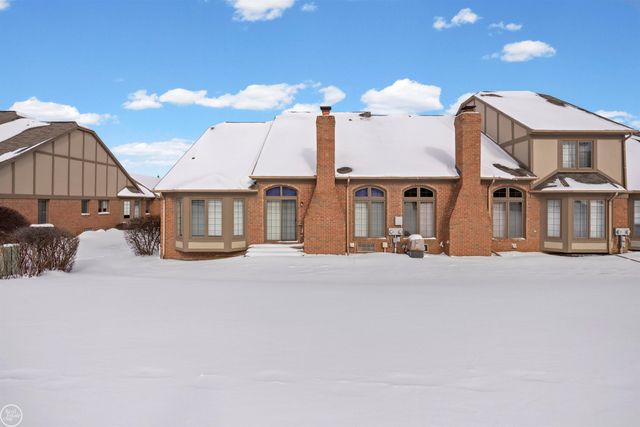 2800 Marissa Way, Shelby Twp, MI 48316