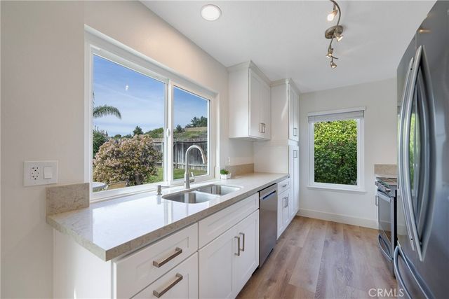 4305 Via De Los Robles, Yorba Linda, CA 92886