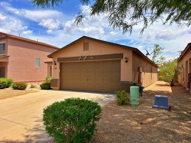 30479 N Bareback Trail, San Tan Valley, AZ 85143