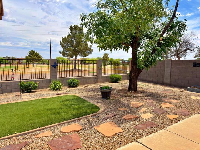 30479 N Bareback Trail, San Tan Valley, AZ 85143