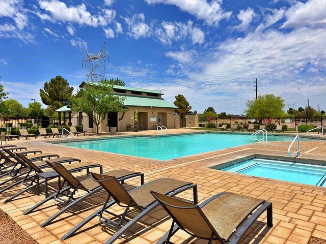 30479 N Bareback Trail, San Tan Valley, AZ 85143