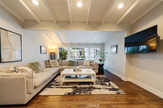 14340 Roblar, Sherman Oaks, CA 91423