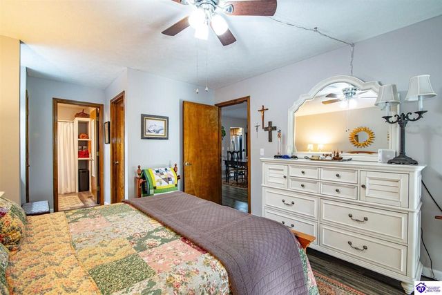 397 Piping Rock Road, Brandenburg, KY 40108