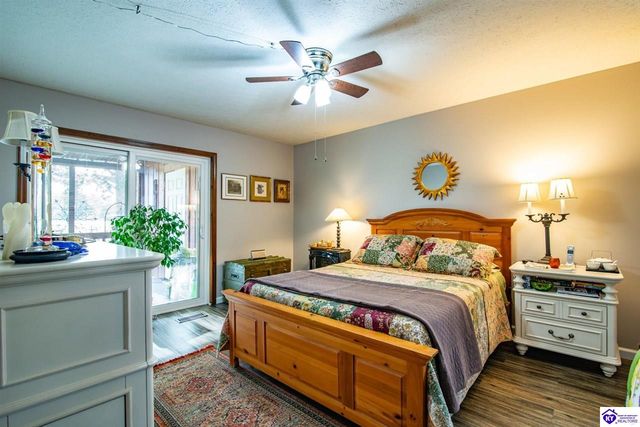 397 Piping Rock Road, Brandenburg, KY 40108