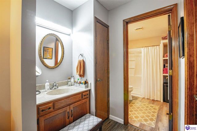 397 Piping Rock Road, Brandenburg, KY 40108