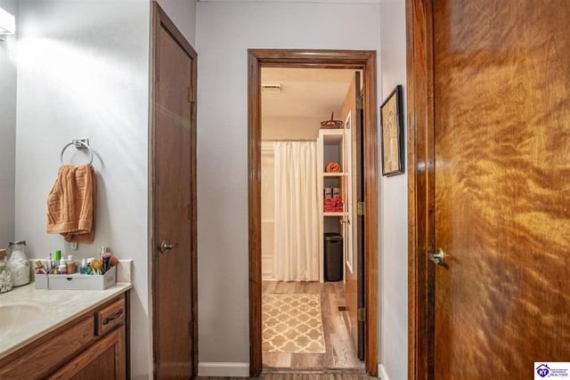 397 Piping Rock Road, Brandenburg, KY 40108