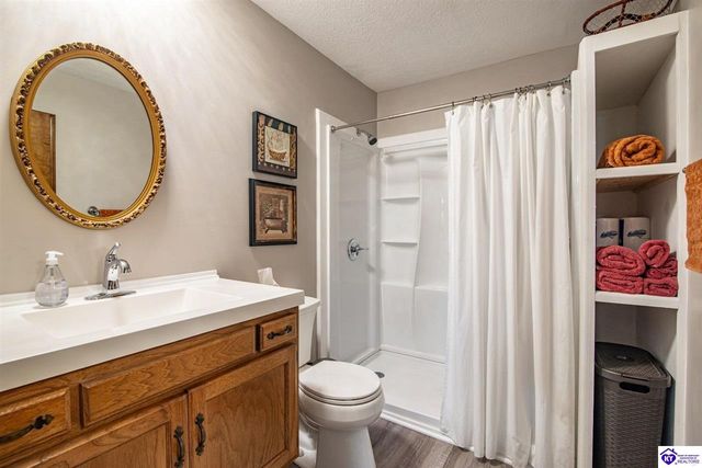 397 Piping Rock Road, Brandenburg, KY 40108