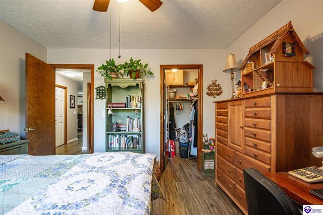 397 Piping Rock Road, Brandenburg, KY 40108