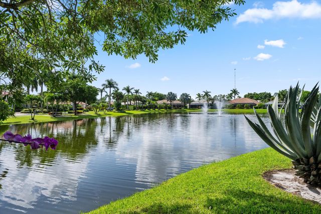 4841 Exeter Estate Lane, Lake Worth, FL 33449