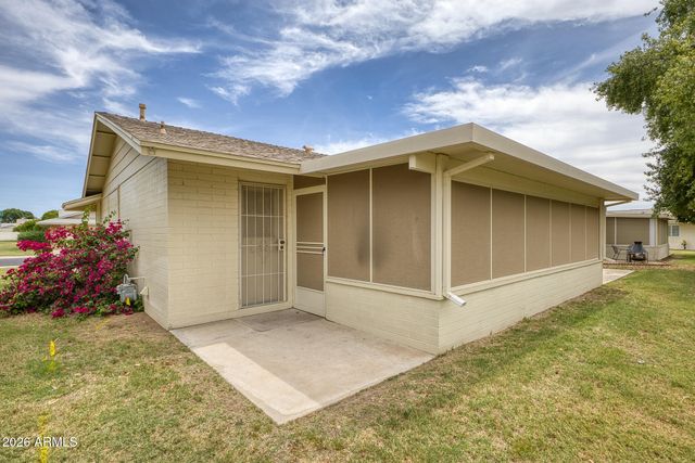 10435 W CAMELOT Circle, Sun City, AZ 85351
