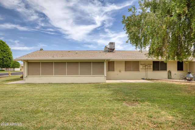 10435 W CAMELOT Circle, Sun City, AZ 85351