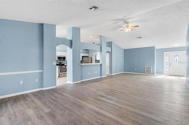 1009 FOREST BREEZE PATH, Leesburg, FL 34748