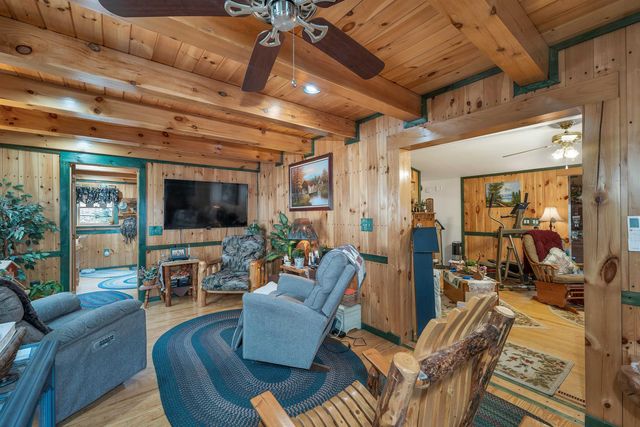 112 North Ashland Road, Ashland, NH 03217