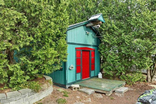 112 North Ashland Road, Ashland, NH 03217