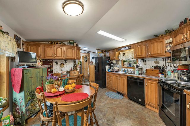 112 North Ashland Road, Ashland, NH 03217