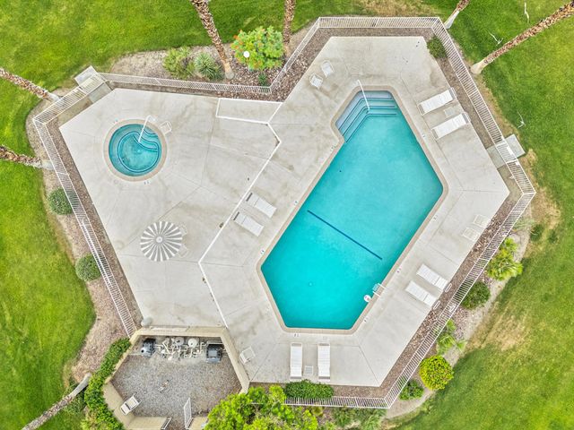 72419 Rodeo Way, Rancho Mirage, CA 92270