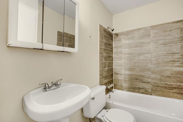 1811 W College Street, Sherman, TX 75092