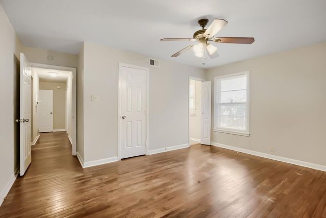 1811 W College Street, Sherman, TX 75092