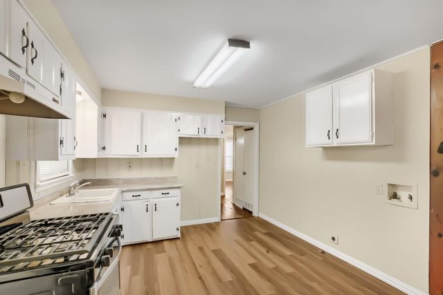 1811 W College Street, Sherman, TX 75092